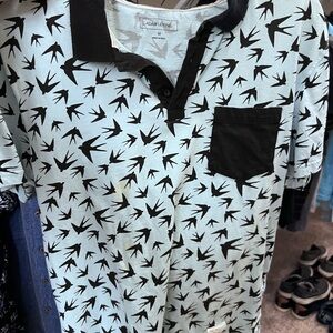 Rare Size M Adam Levine Collection Navy & Blue Sparrows Bird Print Shirt GUC